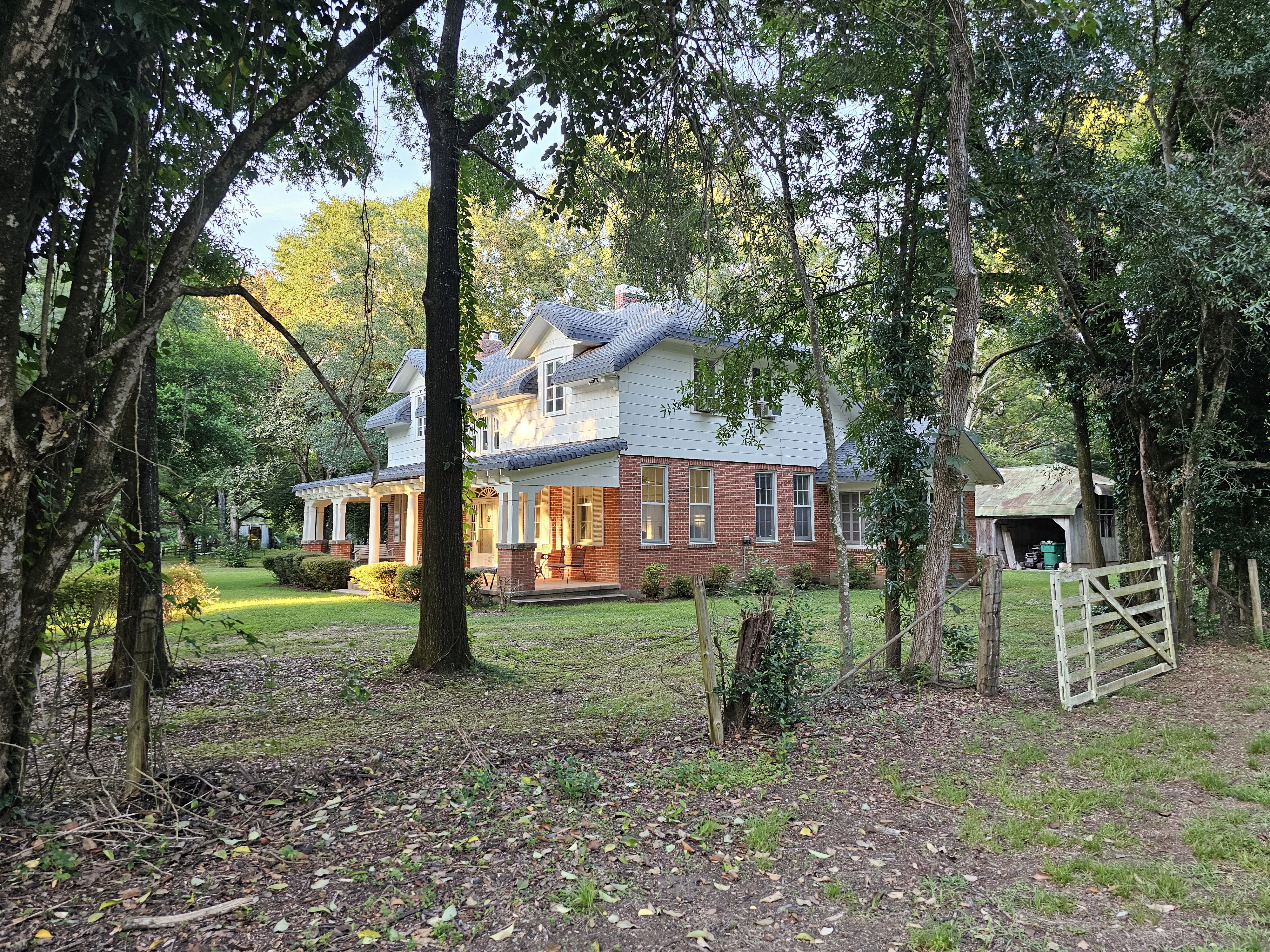 Residence at Sycamore Springs
